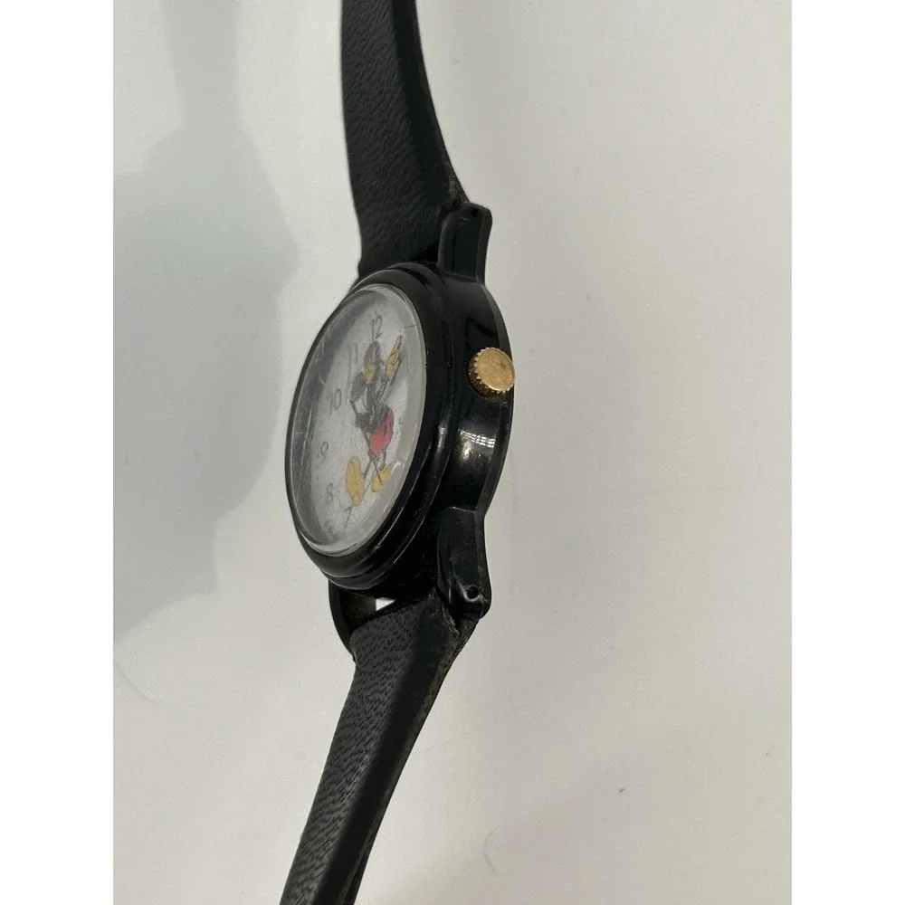 Lorus‎ Mickey Mouse Watch V811-0070 Womens 25mm Resin Case Quartz Three Hands
